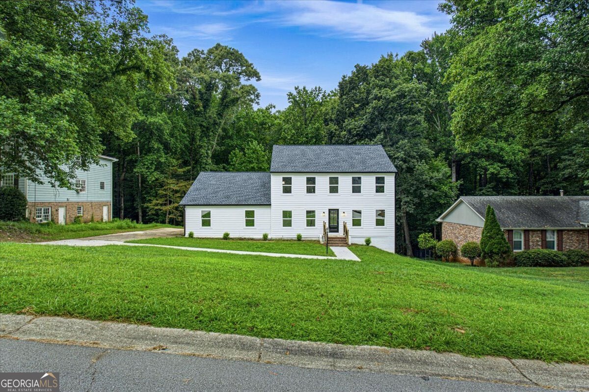 461 Cricket Hill Trail