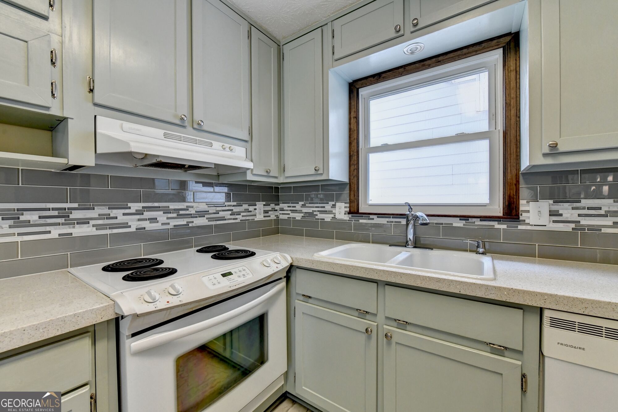4410 Meadow Trail Property Photo 9