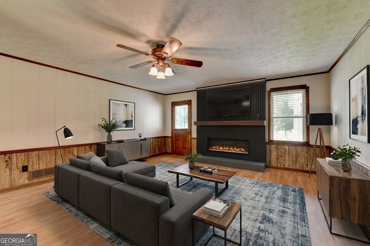 4410 Meadow Trail Property Photo 10