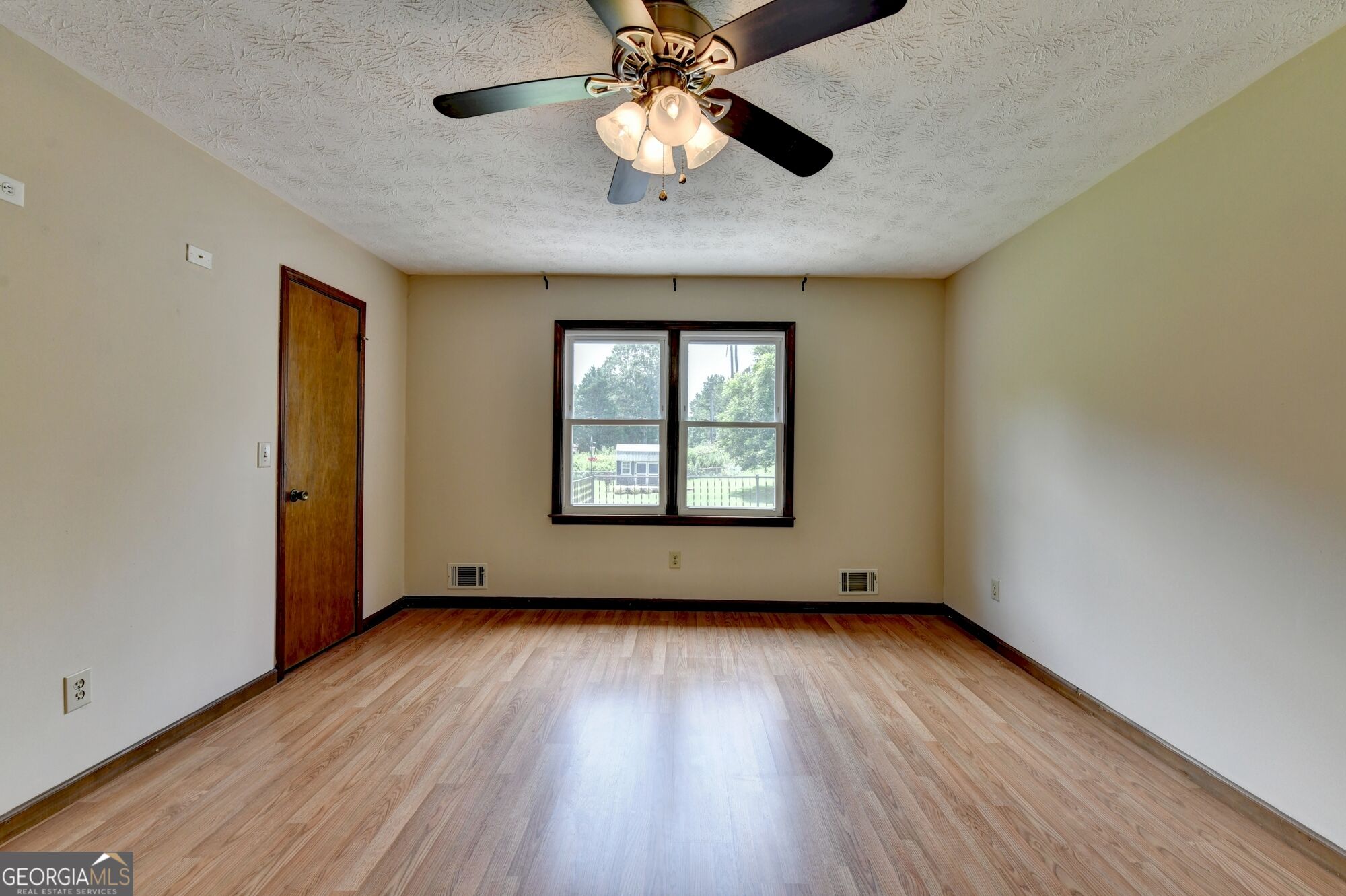 4410 Meadow Trail Property Photo 29