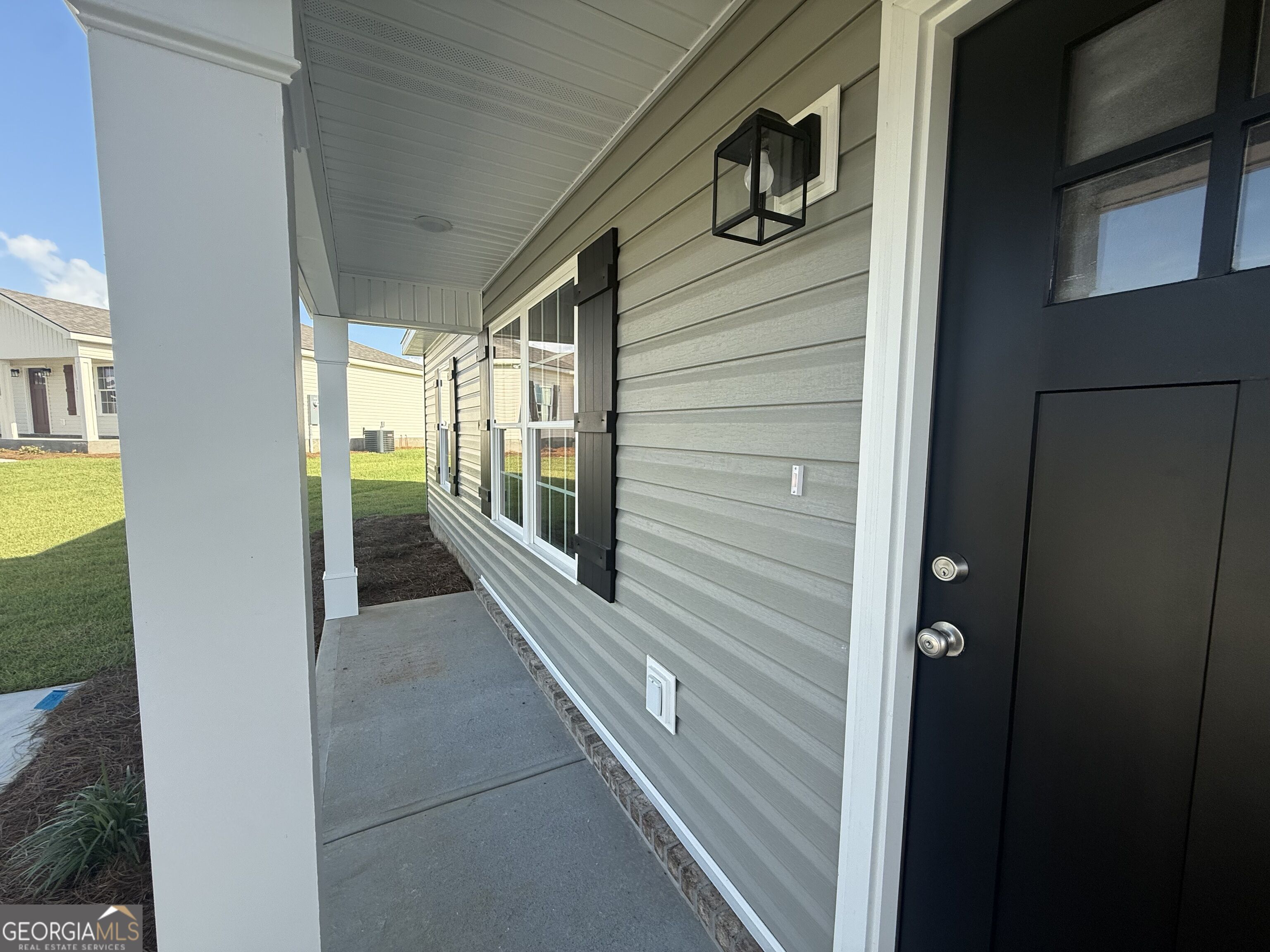 517 Nickies Way Property Photo 3