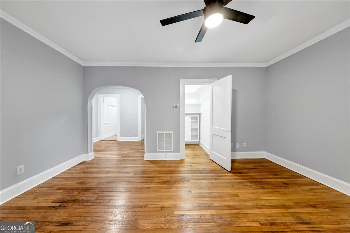 795 Ponce De Leon Place Ne # B1 Property Photo 7
