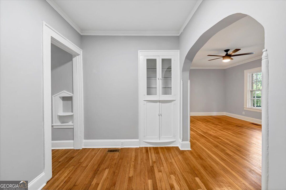 795 Ponce De Leon Place Ne # B1 Property Photo 10