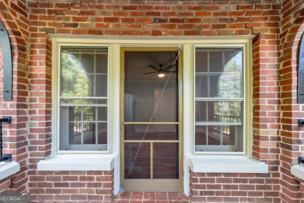 795 Ponce De Leon Place Ne # B1 Property Photo 18