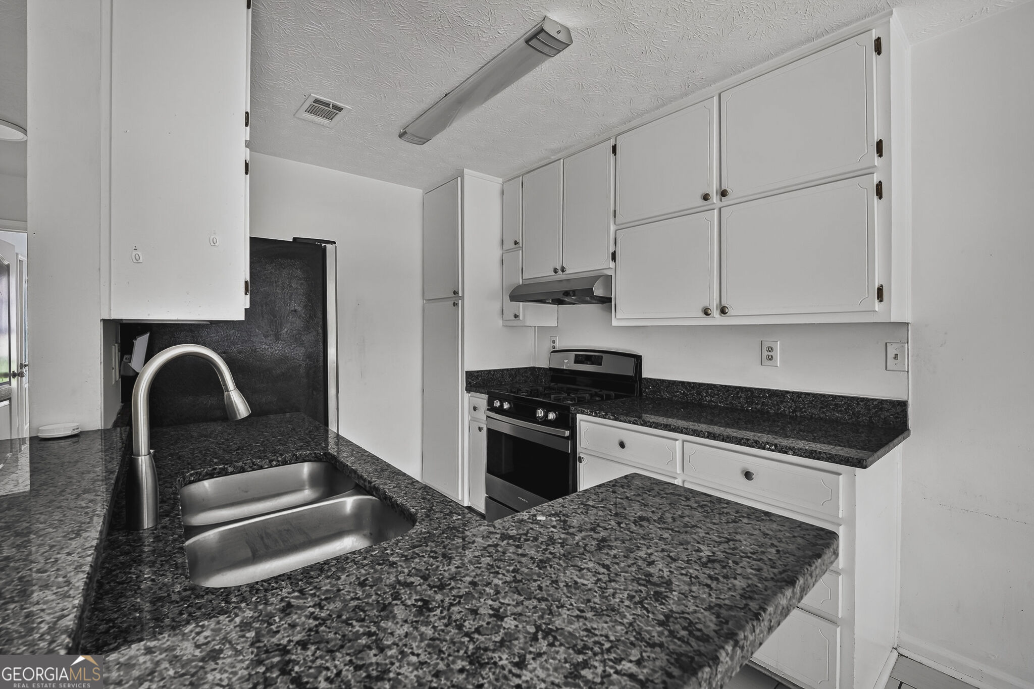 7185 Nunn Woods Way Property Photo 13