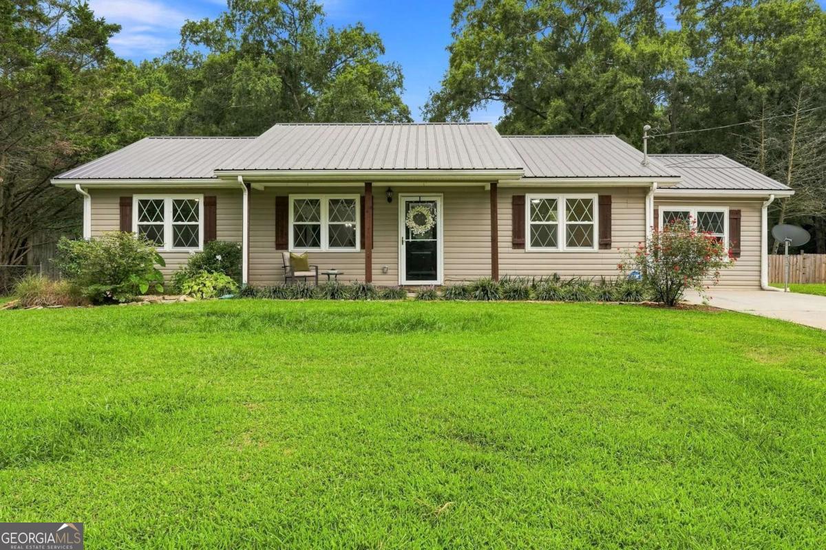 1015 Erwin Hill Church Road Se Property Photo 1