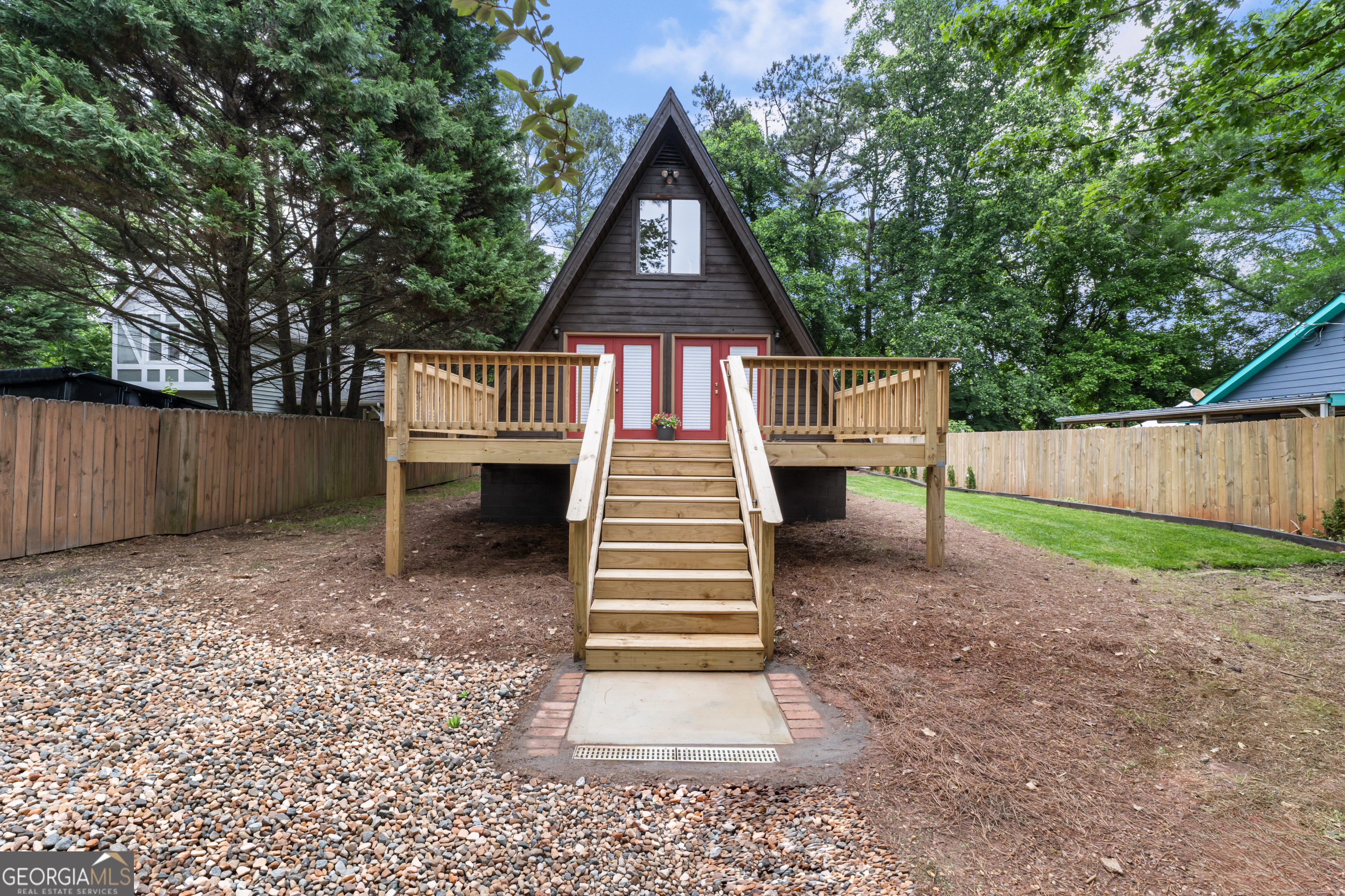 1595 Turner Road Property Photo 2