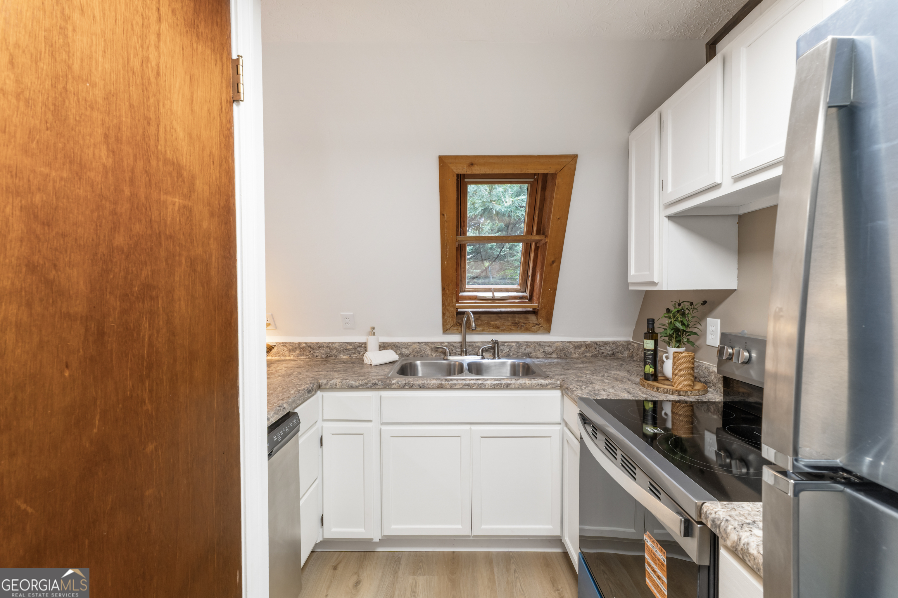 1595 Turner Road Property Photo 12
