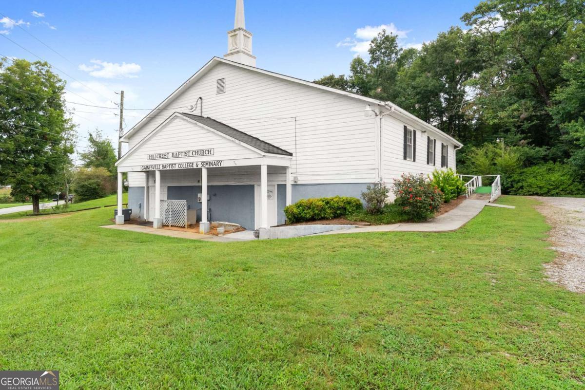 5304 Bethel Road Property Photo 6