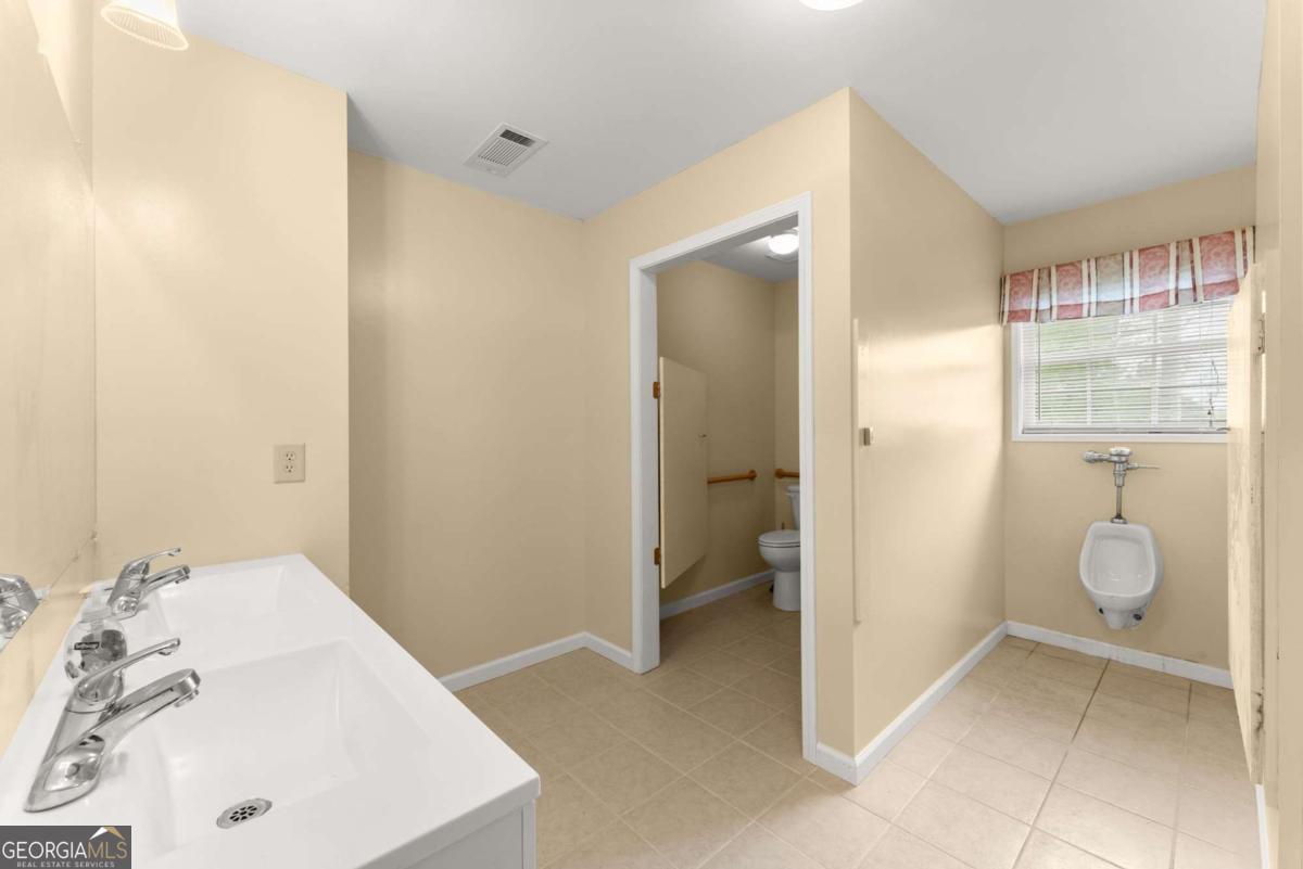 5304 Bethel Road Property Photo 45