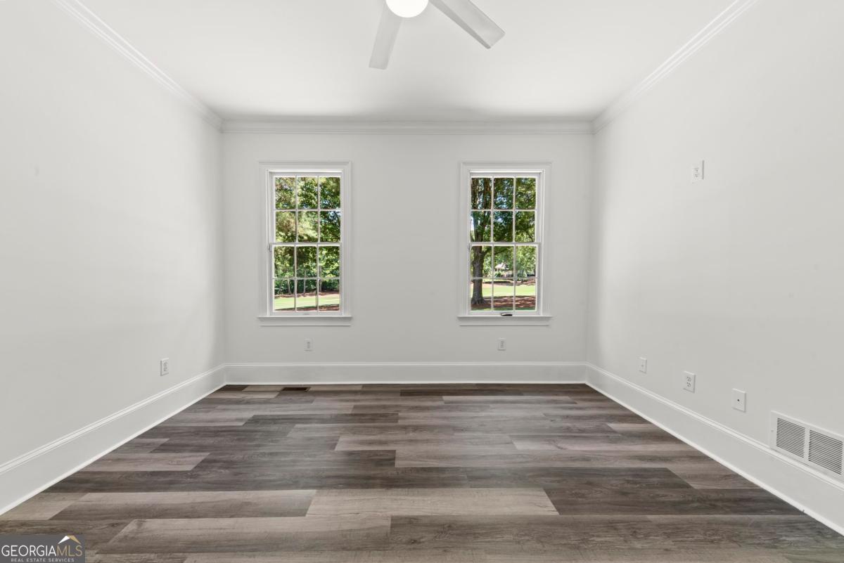 204 Broadlands Drive Property Photo 39