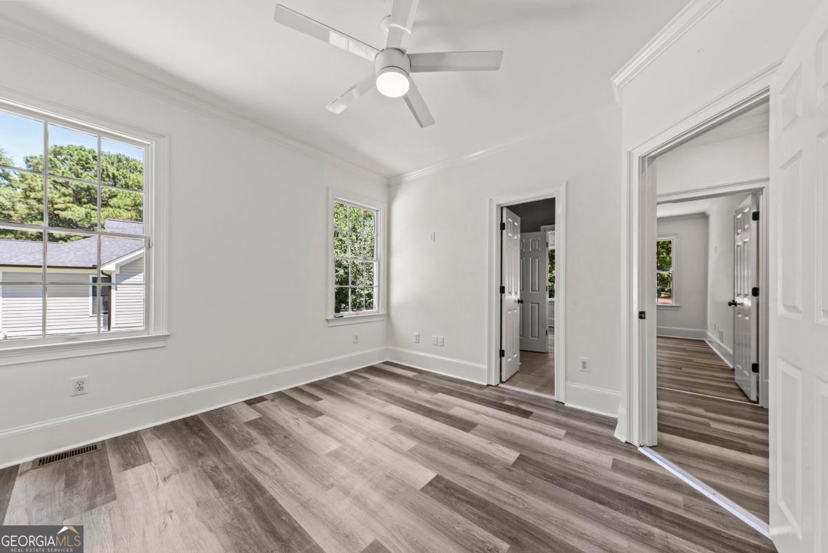 204 Broadlands Drive Property Photo 42