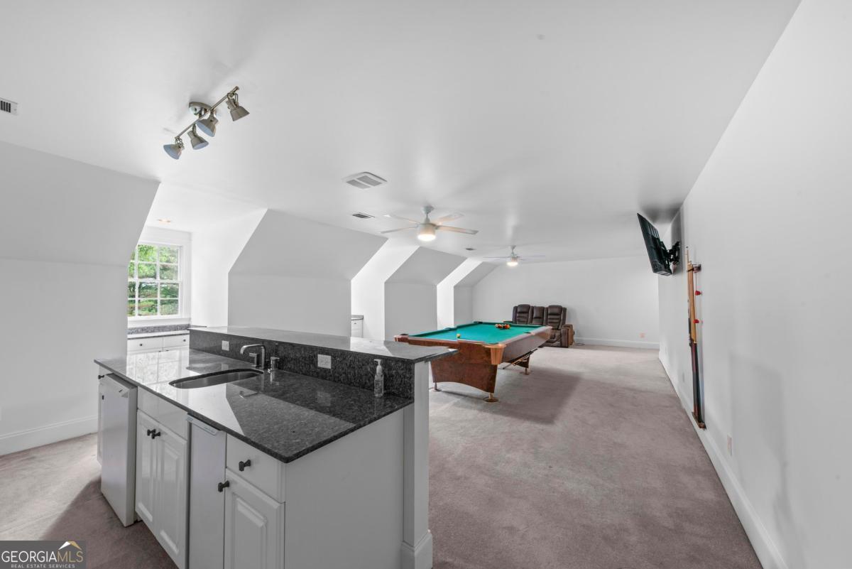 204 Broadlands Drive Property Photo 49
