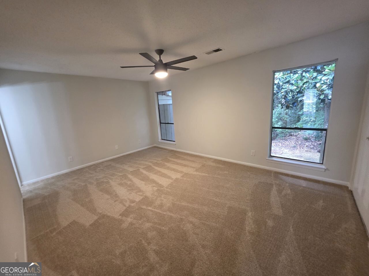670 Powers Ferry North Se Property Photo 17