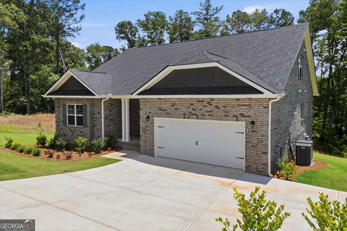3353 Siena Place Property Photo 3
