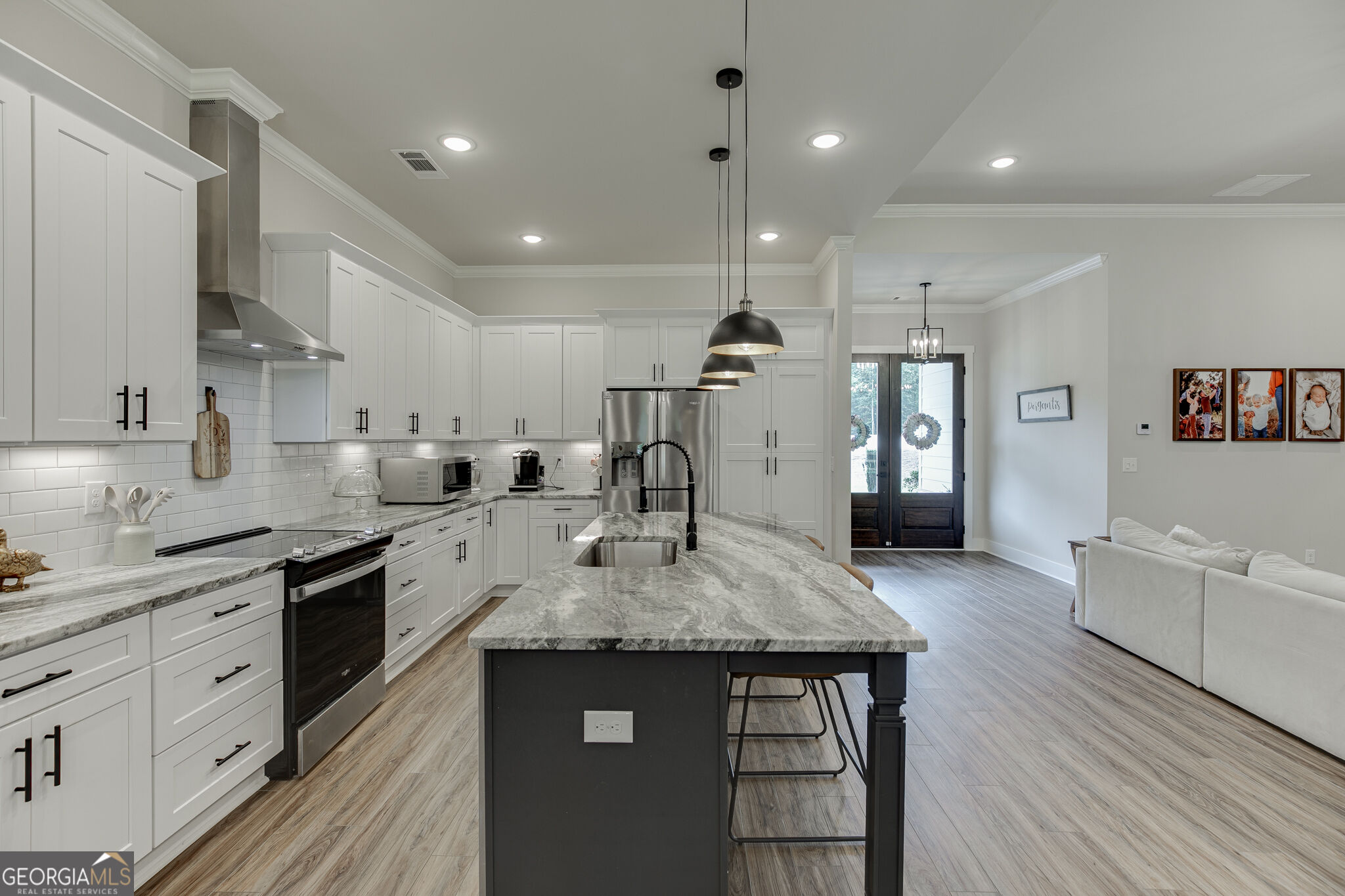 1077 Riverstone Drive Property Photo 14