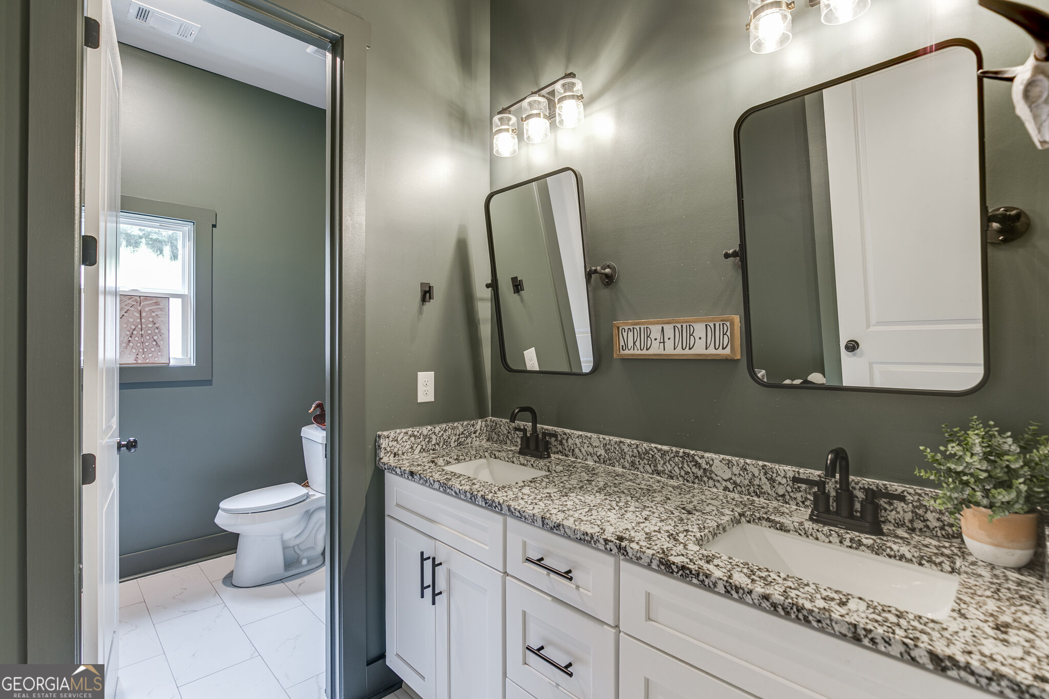 1077 Riverstone Drive Property Photo 40