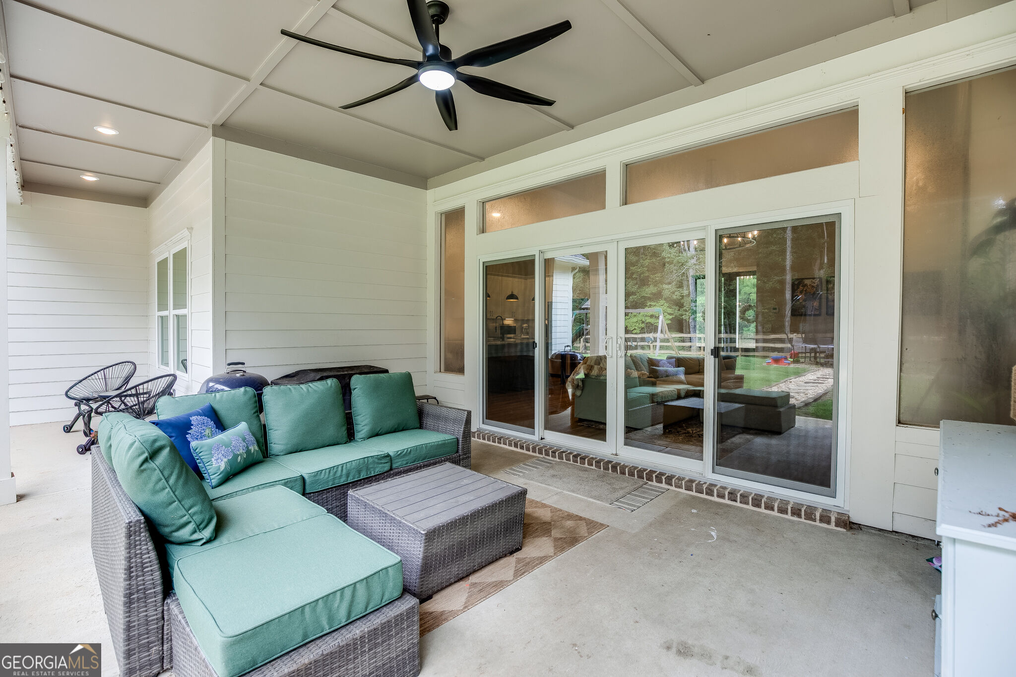 1077 Riverstone Drive Property Photo 42
