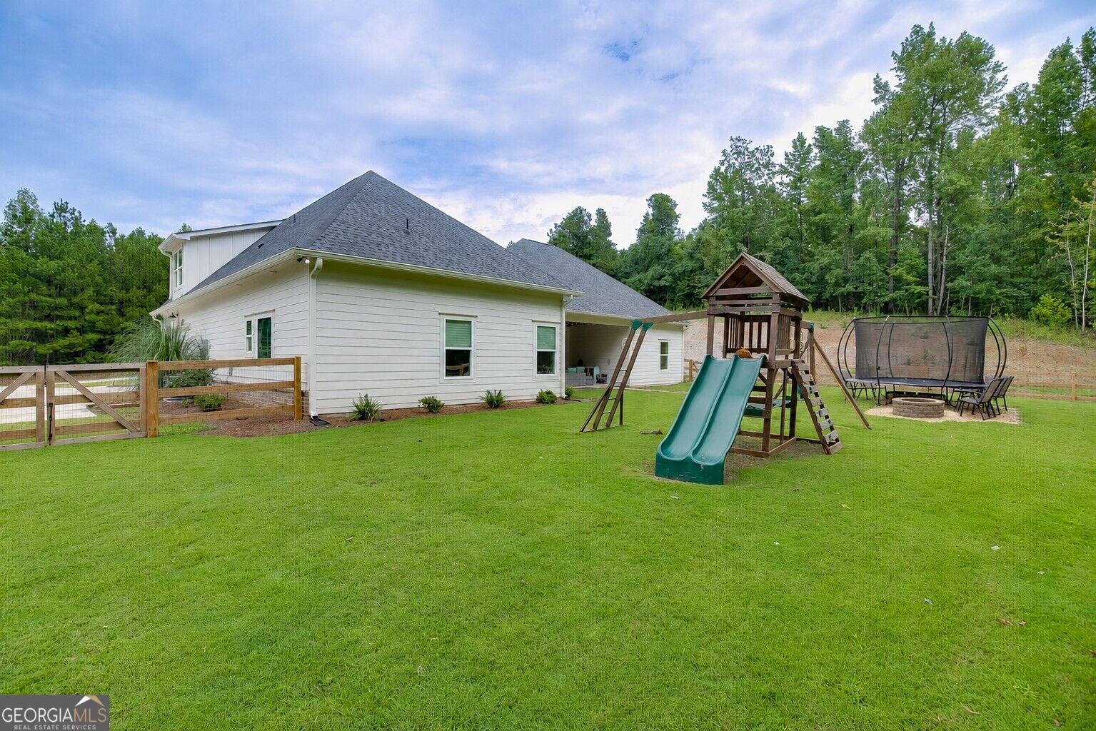 1077 Riverstone Drive Property Photo 45
