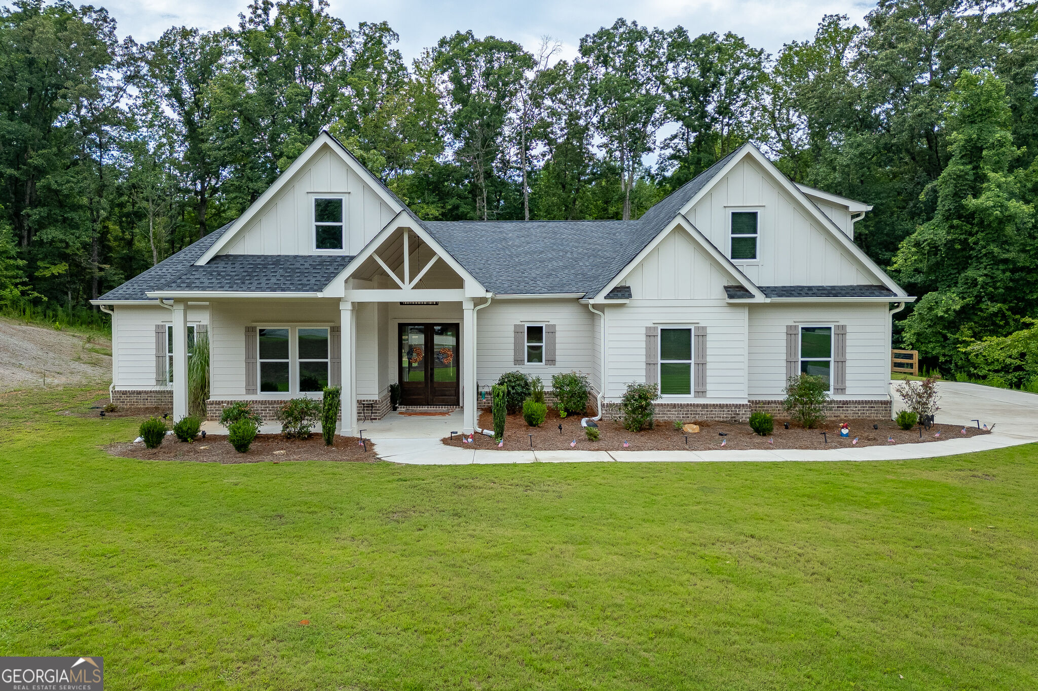 1077 Riverstone Drive Property Photo 48