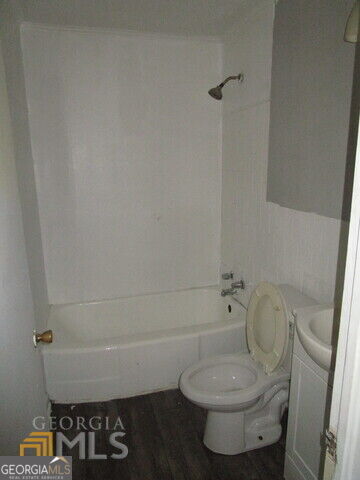 2117 Knightsbridge Road Property Photo 3