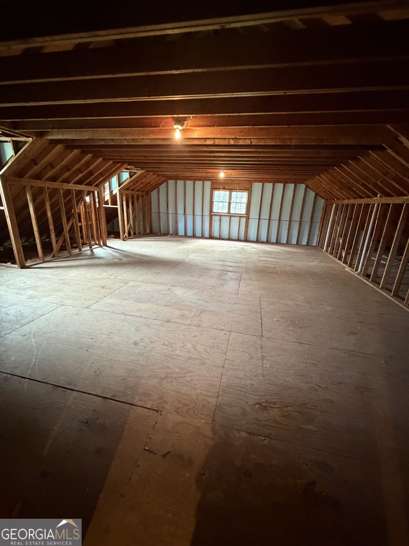 2820 Bay Ridge Drive Property Photo 18