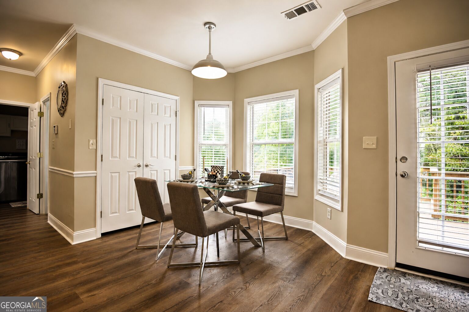 205 Leecroft Court Property Photo 21
