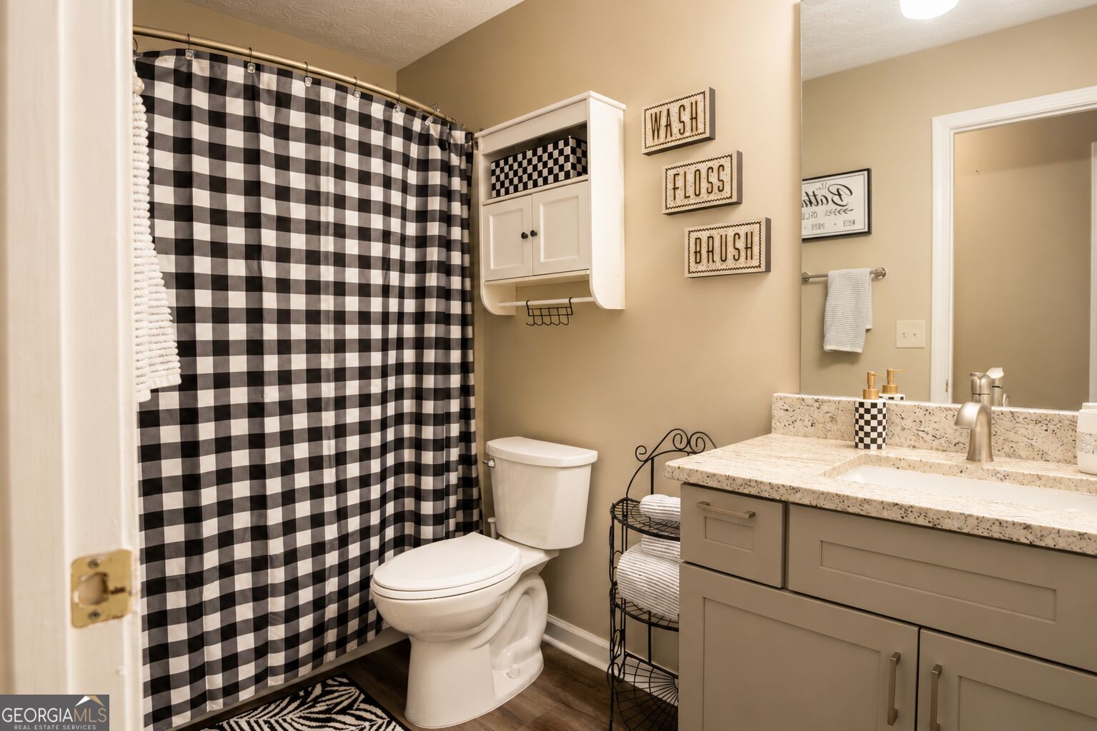 205 Leecroft Court Property Photo 27