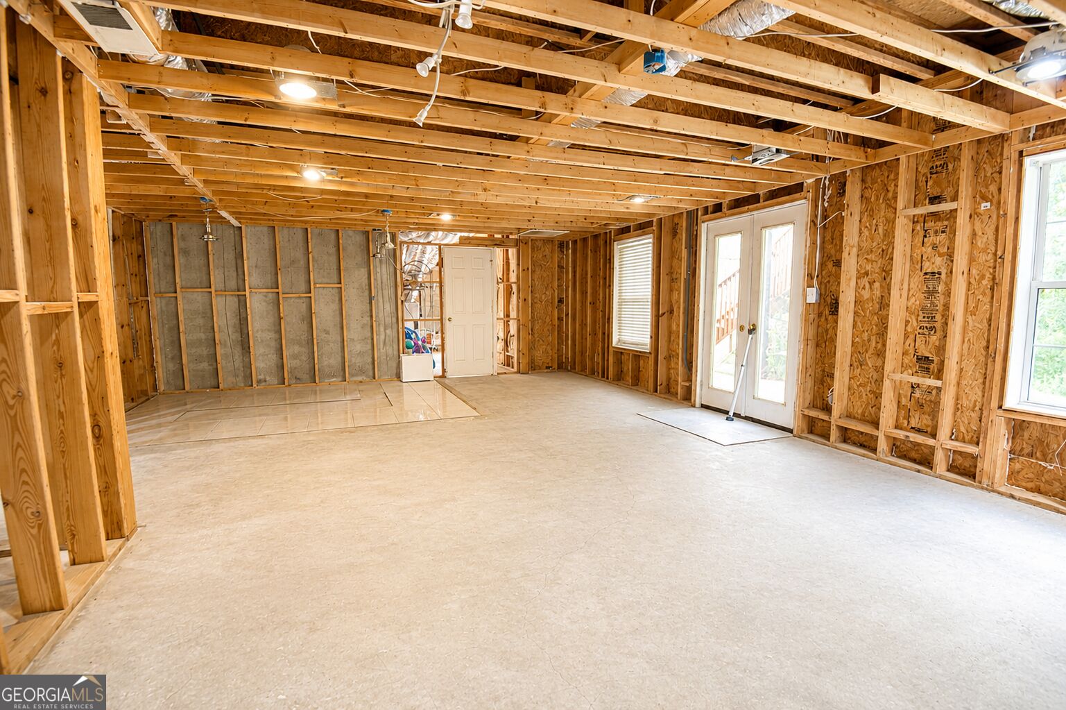 205 Leecroft Court Property Photo 38