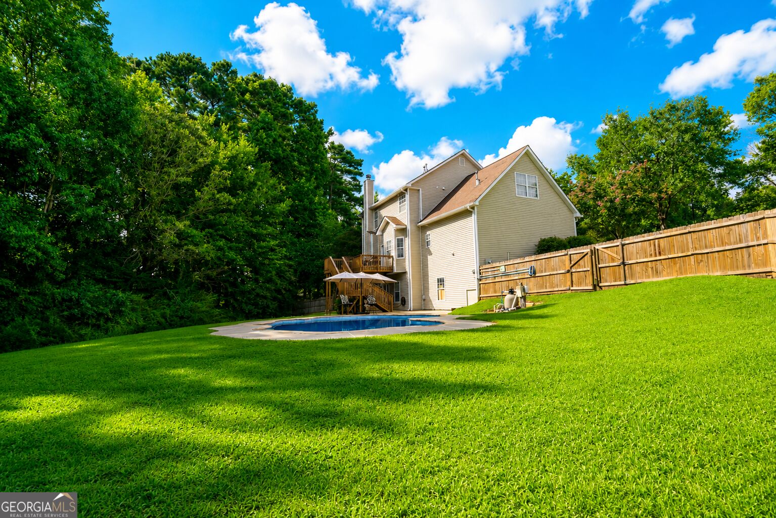 205 Leecroft Court Property Photo 43