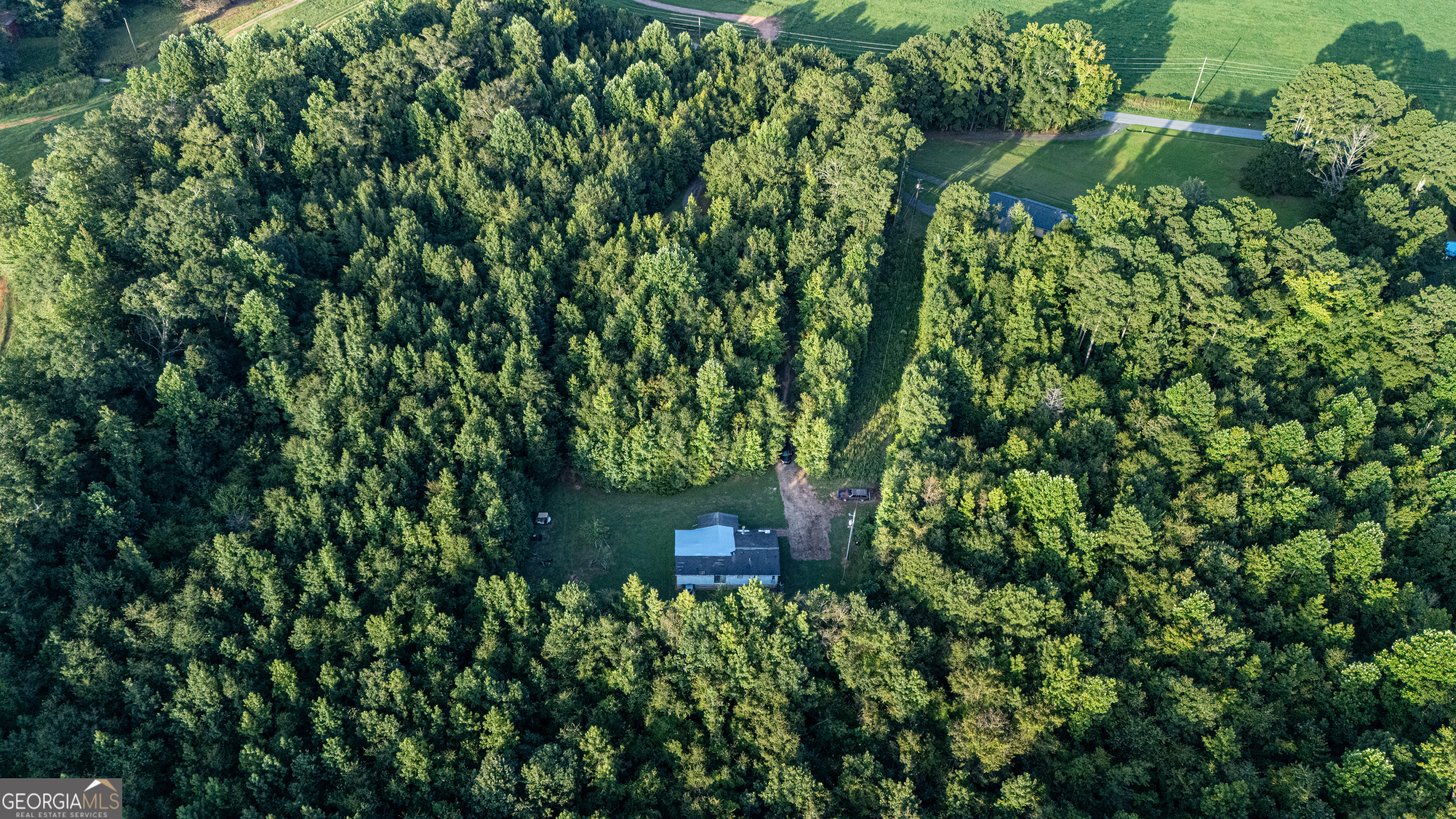137 Robertson Road Property Photo 4