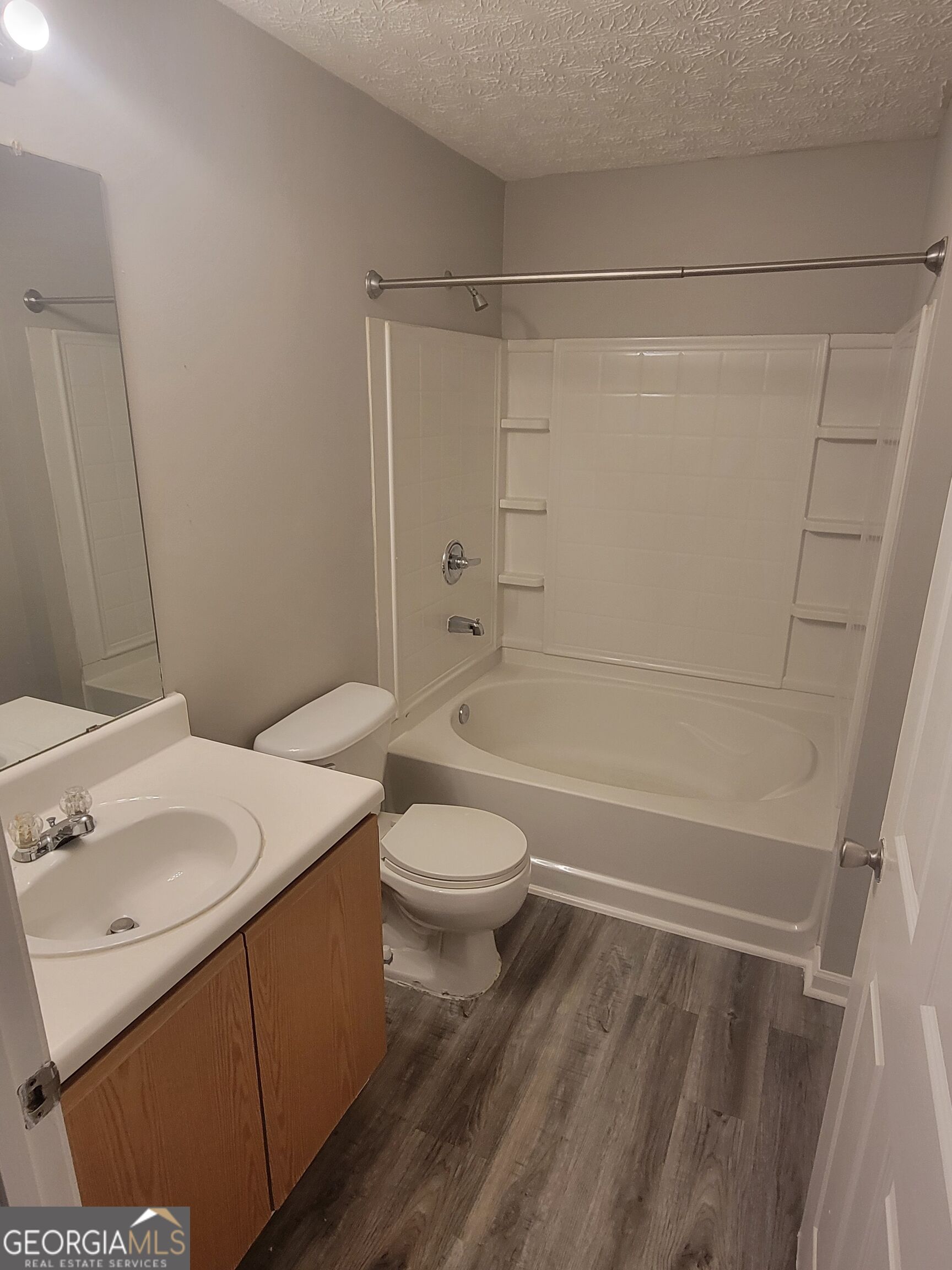 2204 Fairington Village Drive Property Photo 9