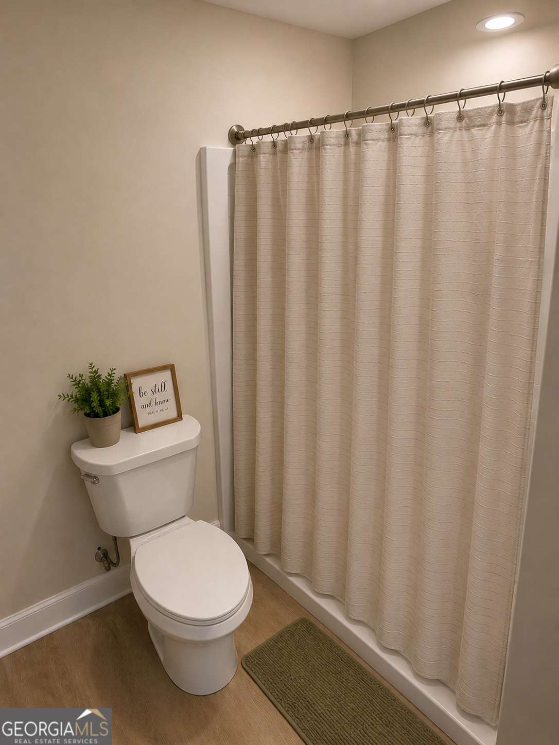119 Bainbridge Court Property Photo 25