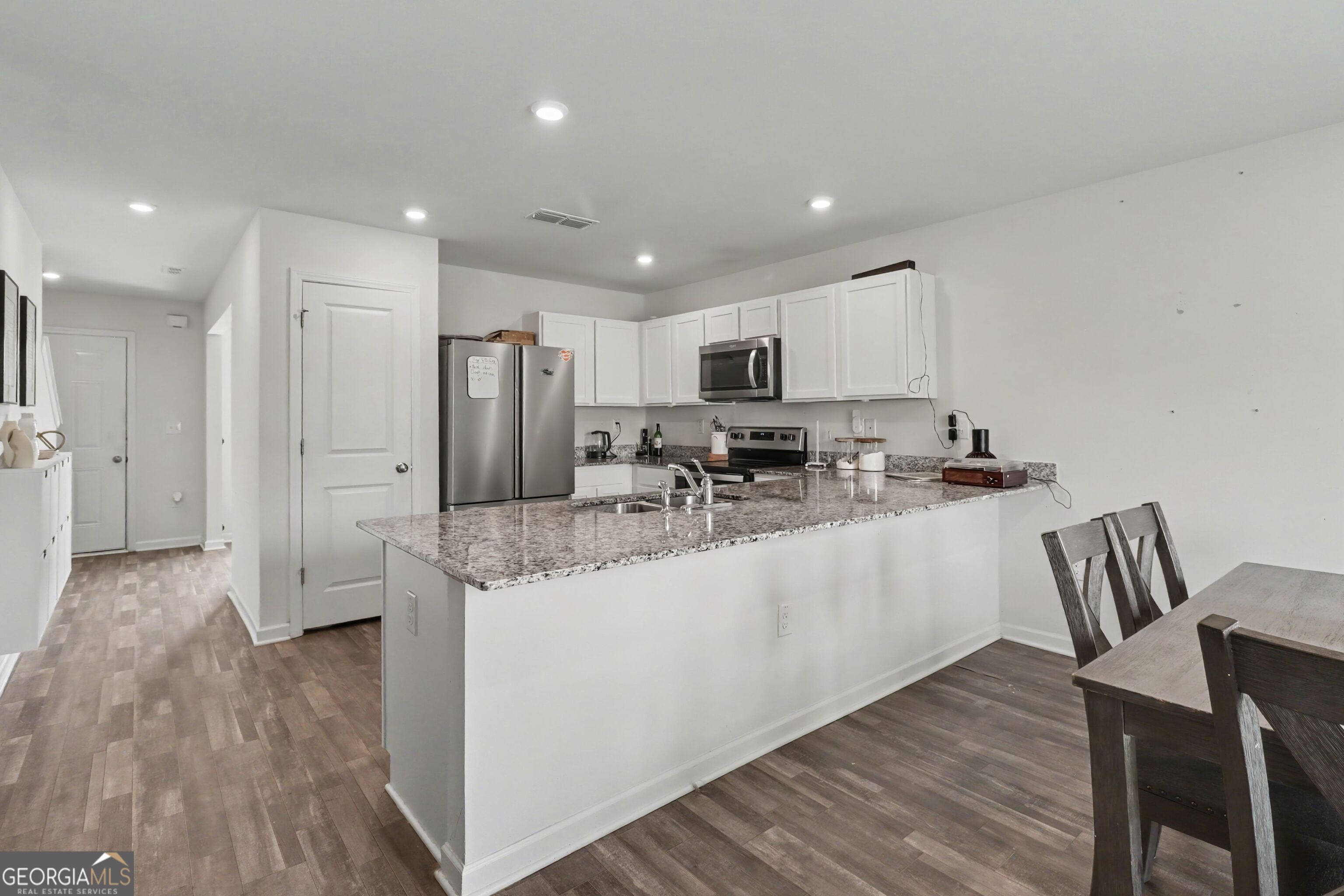 502 Pemberton Street Property Photo 10