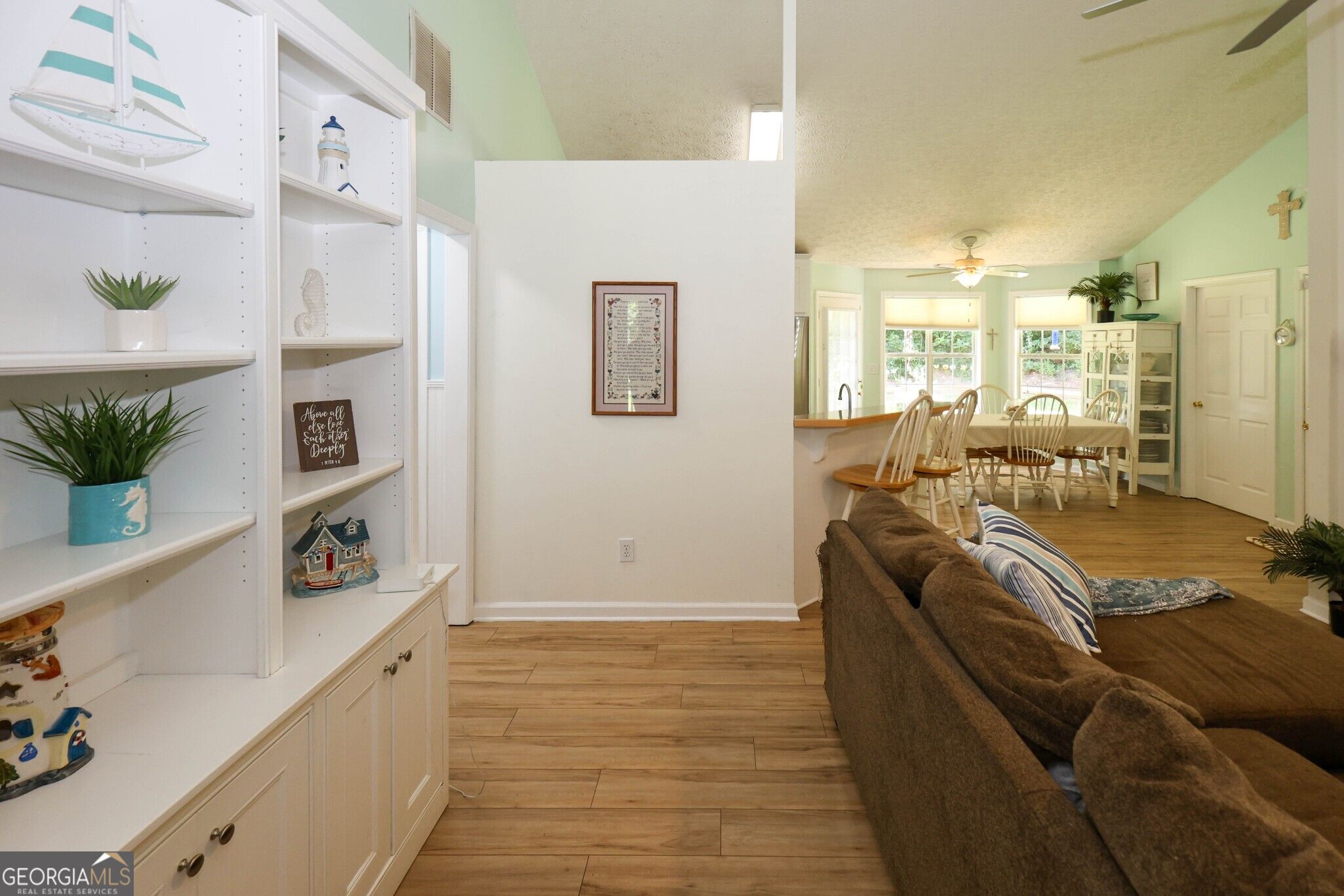 531 Cedar Ridge Road Property Photo 4