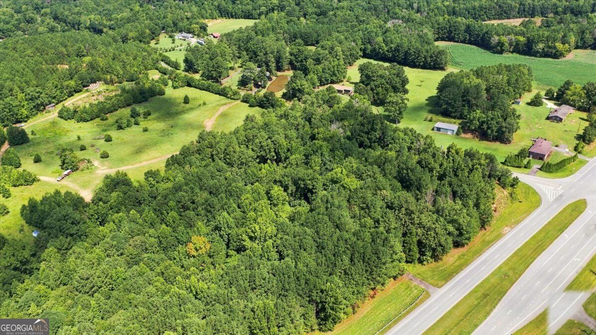 3686 Buchanan Highway Property Photo 3