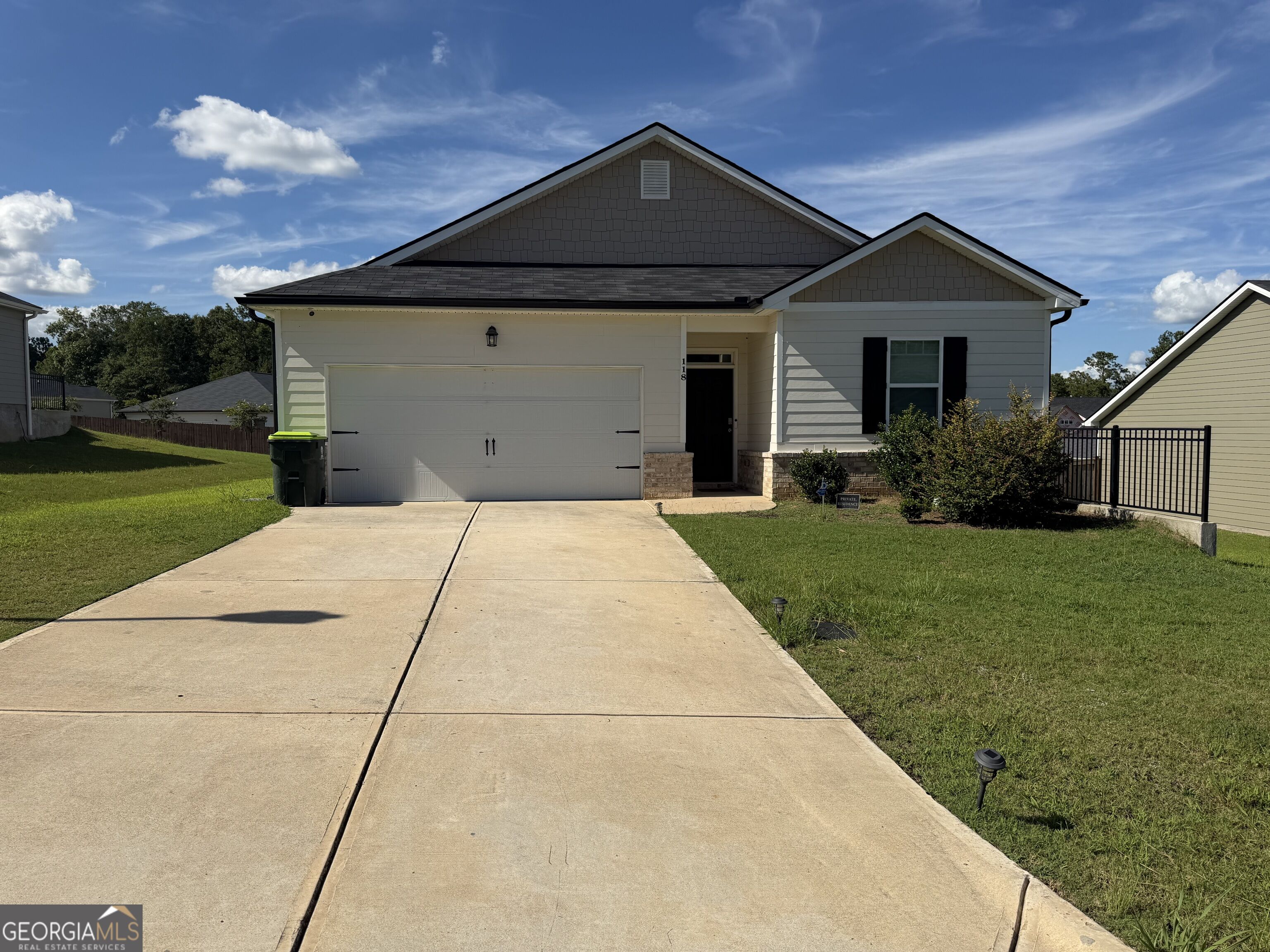 118 Taylor Woods Court Property Photo 1