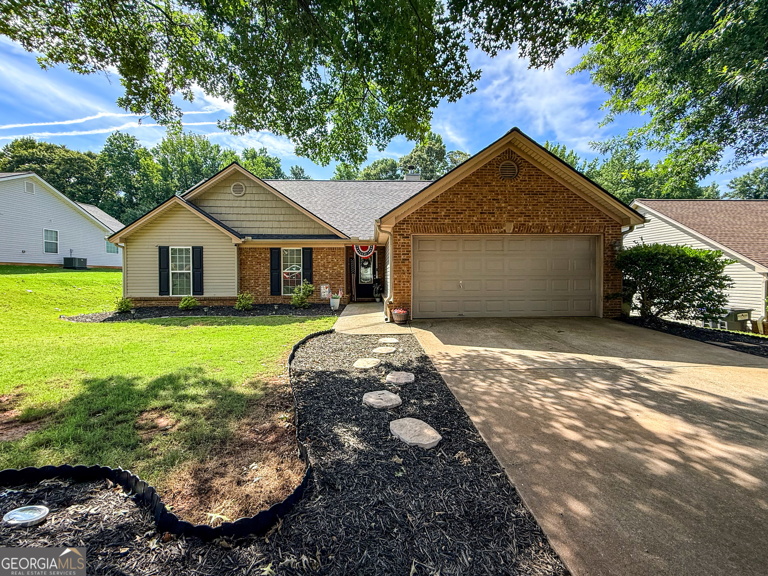 255 River Mist Circle