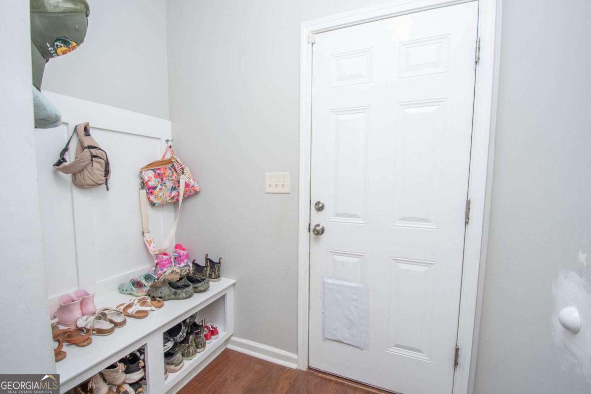 183 Edgemont Court Property Photo 19