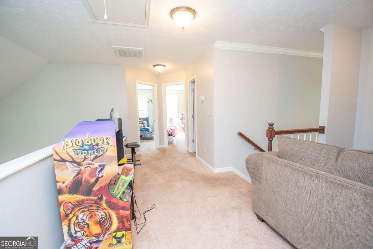 183 Edgemont Court Property Photo 25