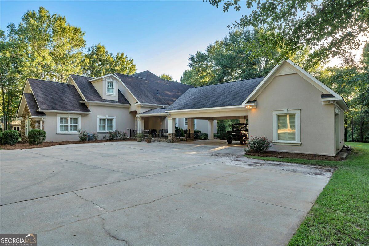 205 Walton Chase Property Photo 6