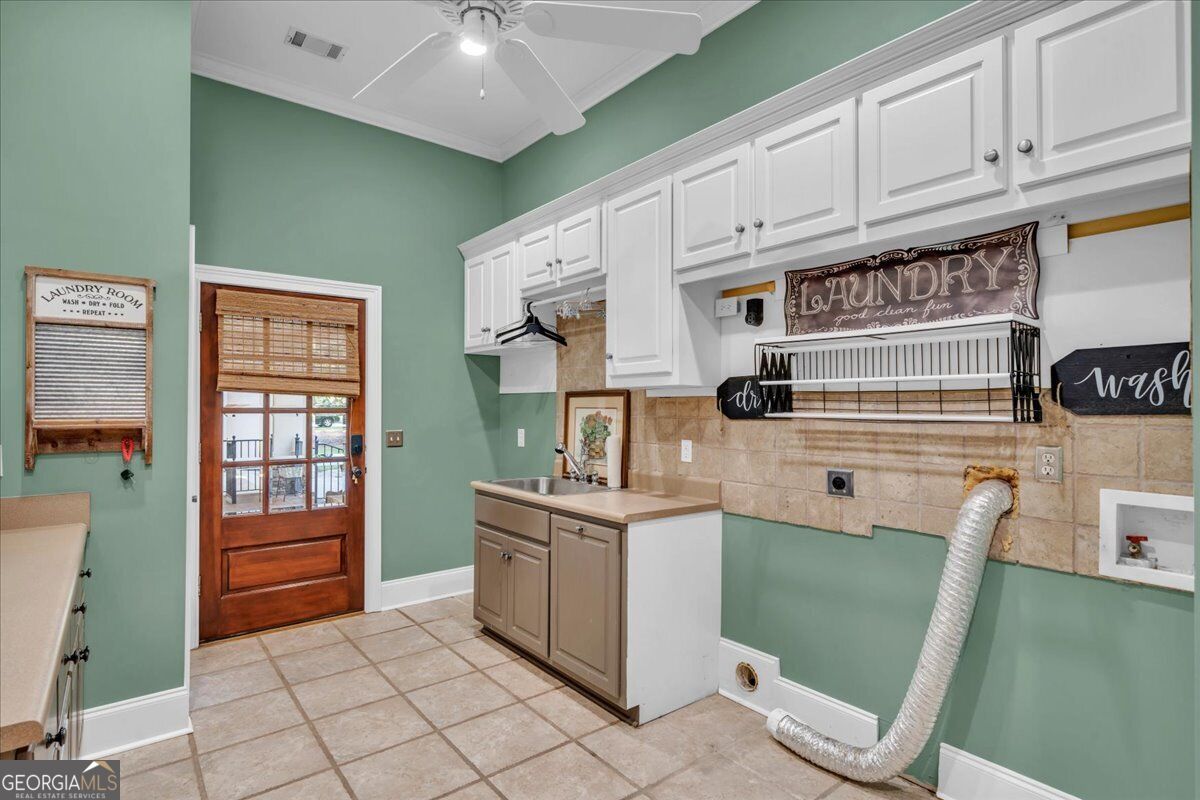 205 Walton Chase Property Photo 32