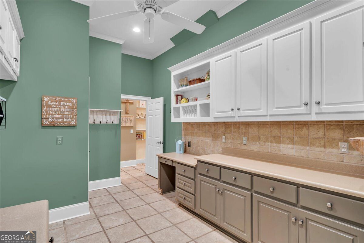 205 Walton Chase Property Photo 33