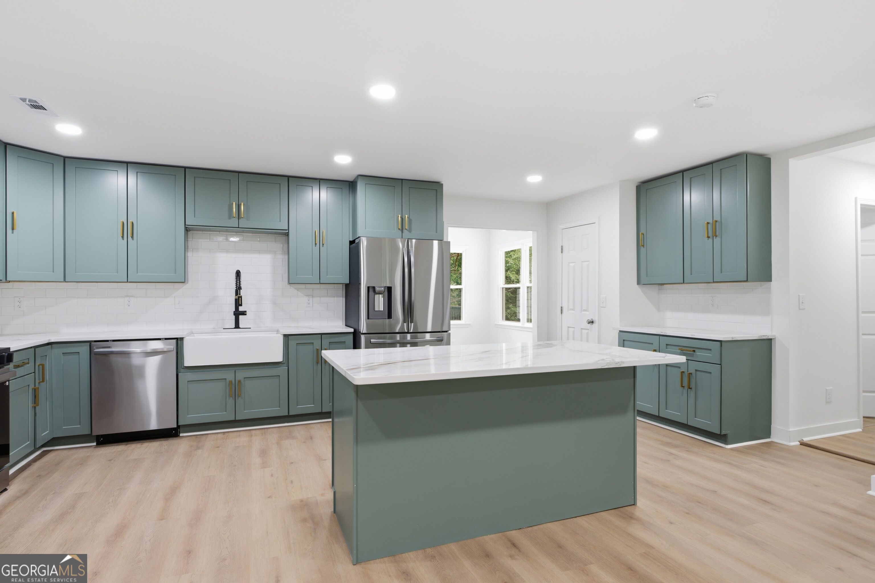 3736 Airline Road Property Photo 9