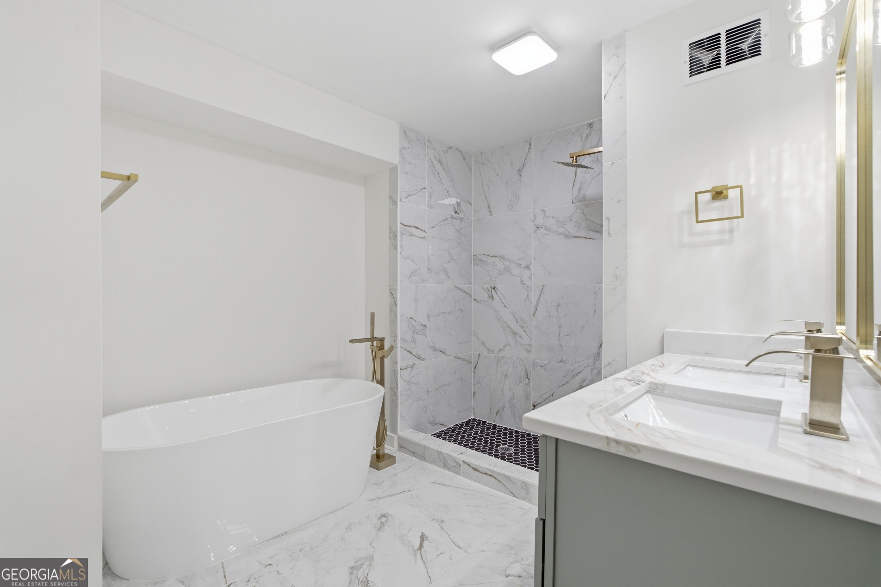 3736 Airline Road Property Photo 24
