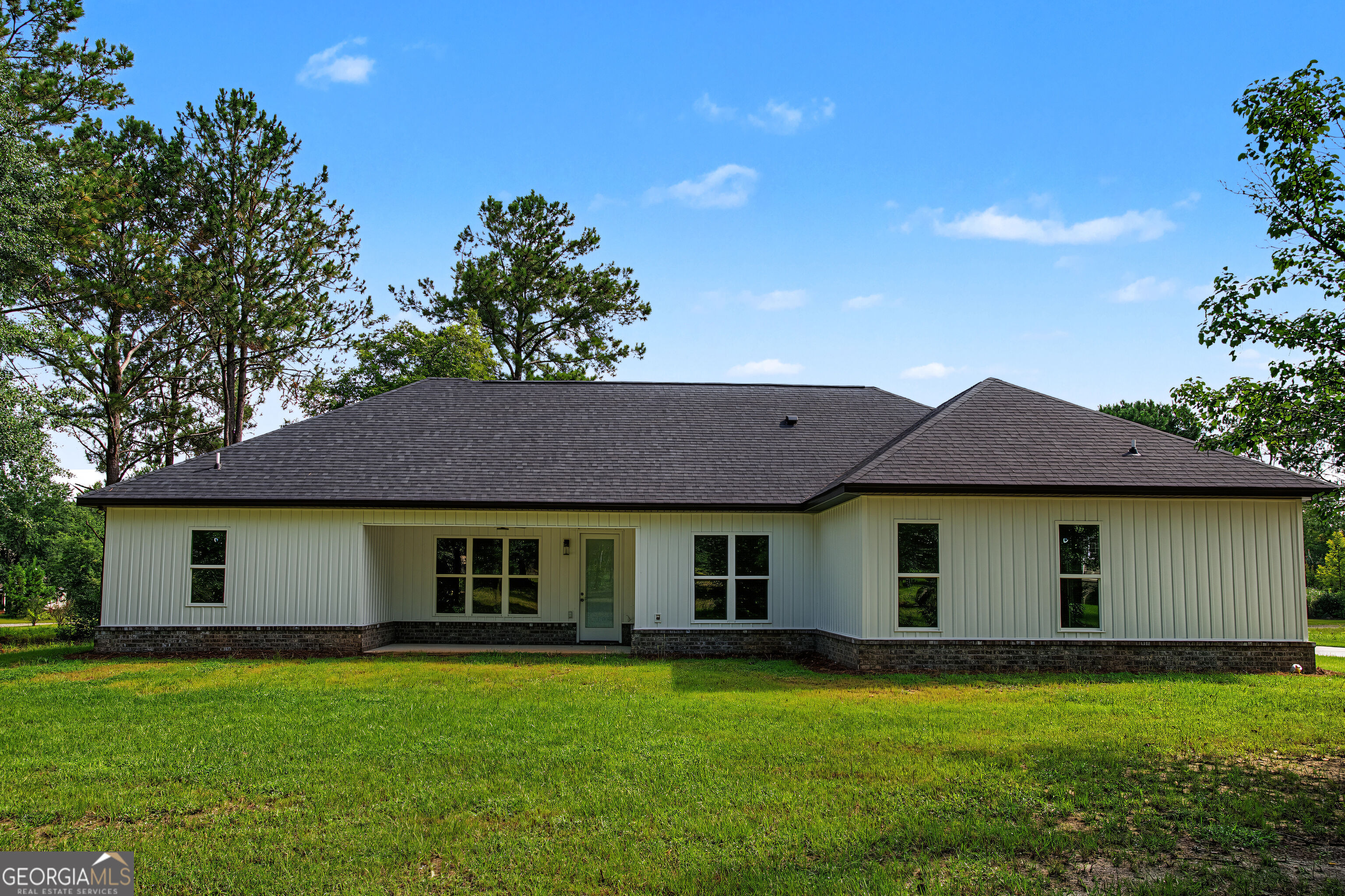 1161 Mulberry Place Property Photo 4