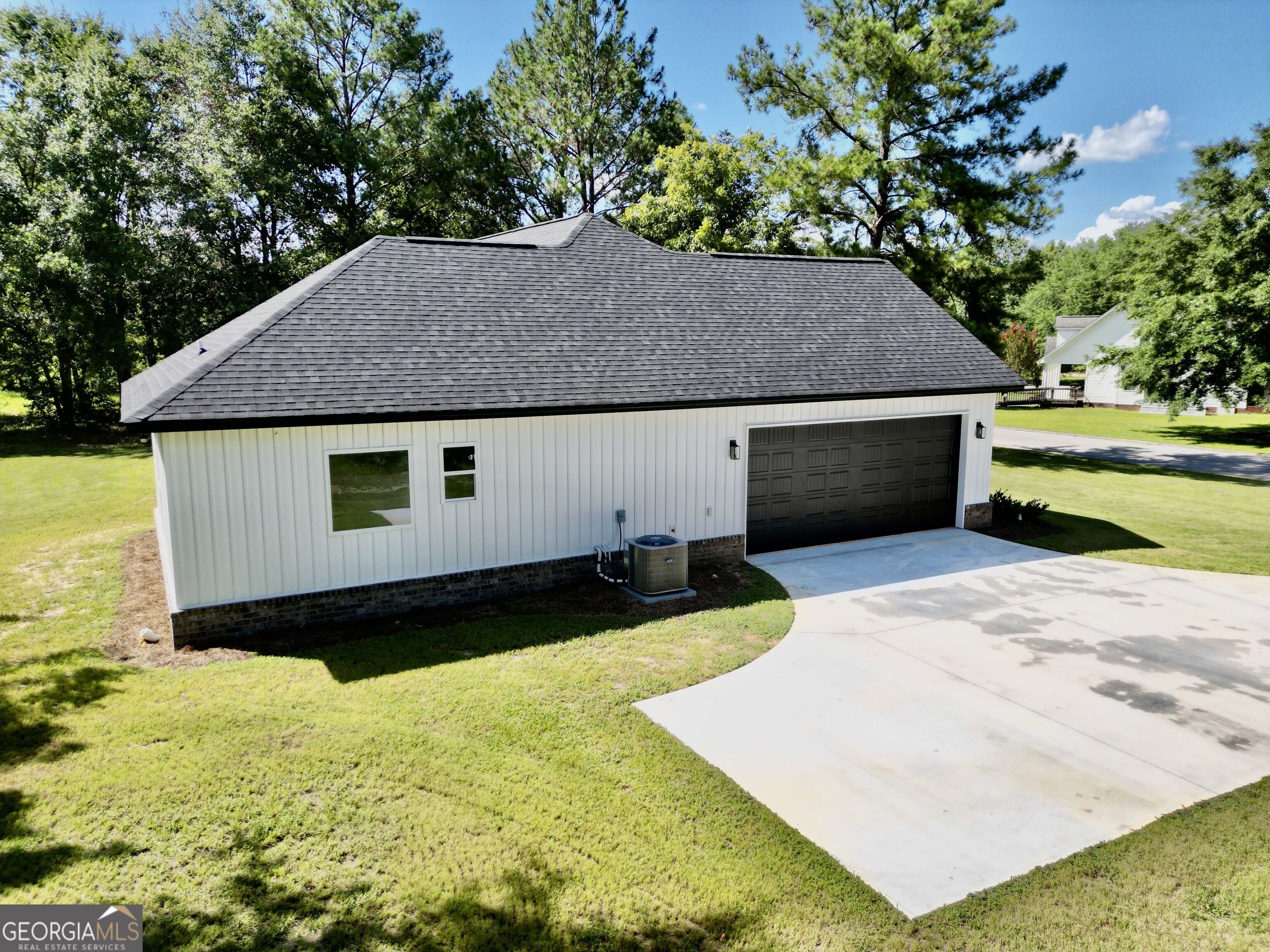 1161 Mulberry Place Property Photo 6