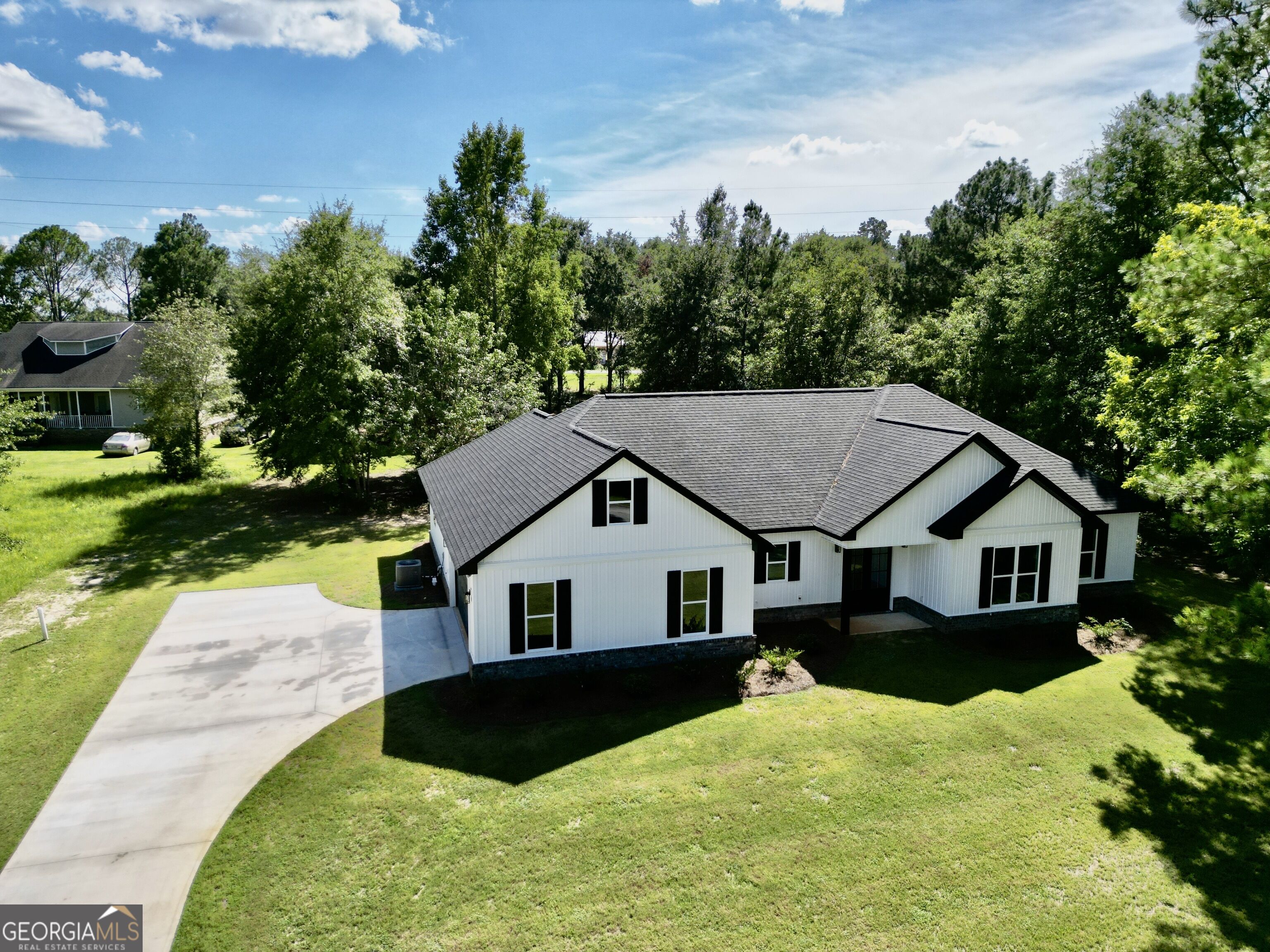 1161 Mulberry Place Property Photo 8
