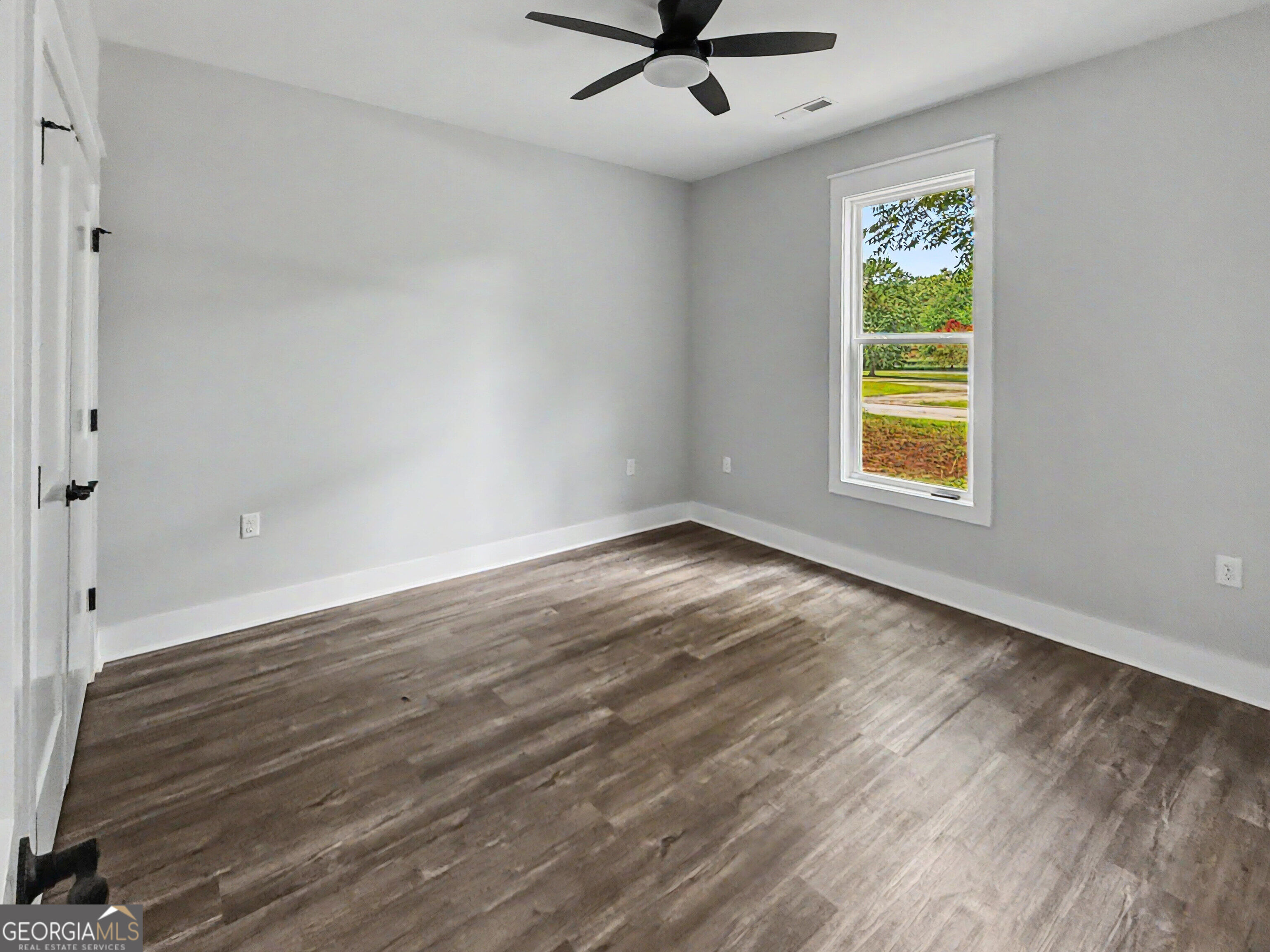 1161 Mulberry Place Property Photo 28
