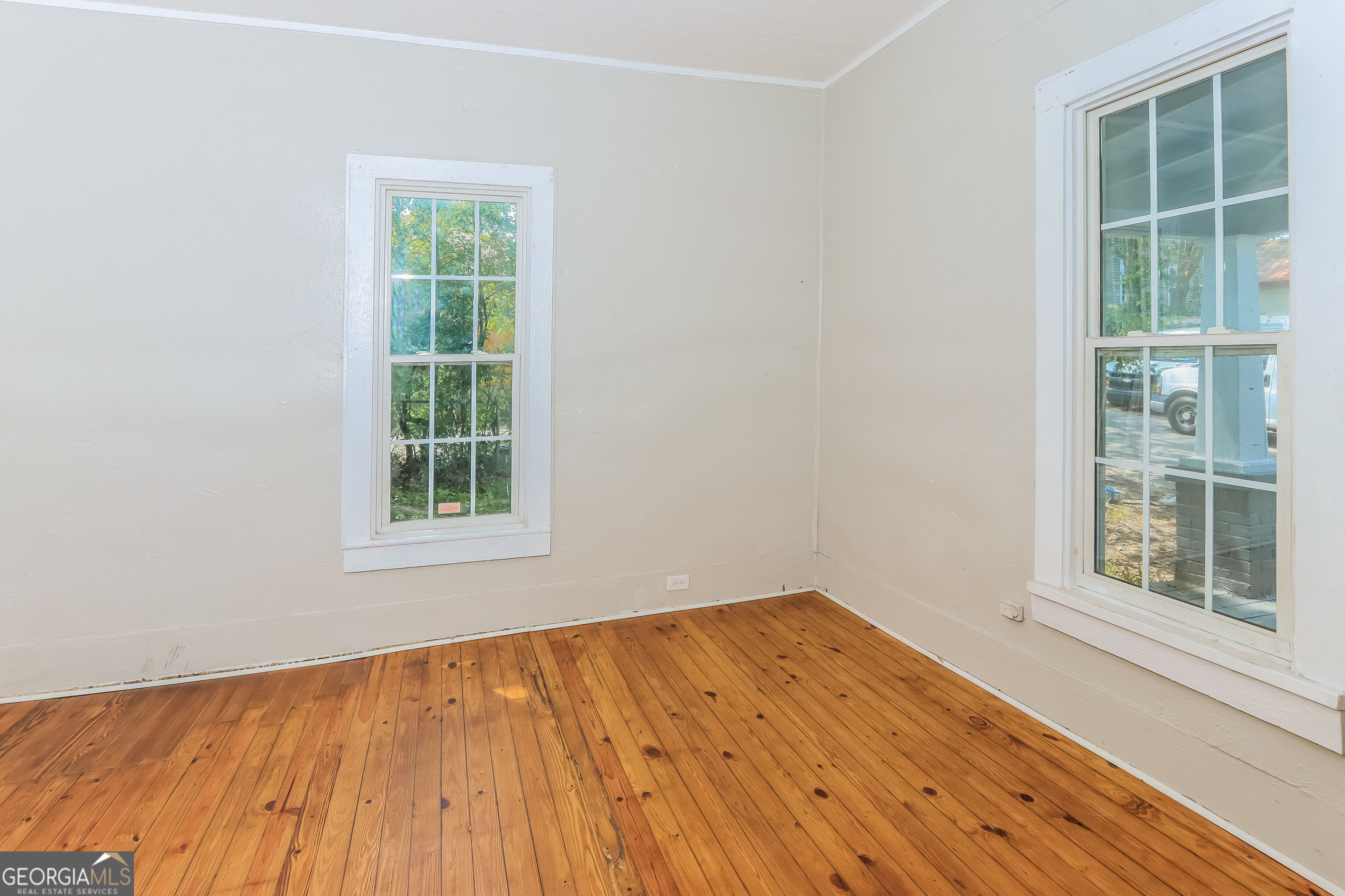 719 Williams Street Property Photo 5